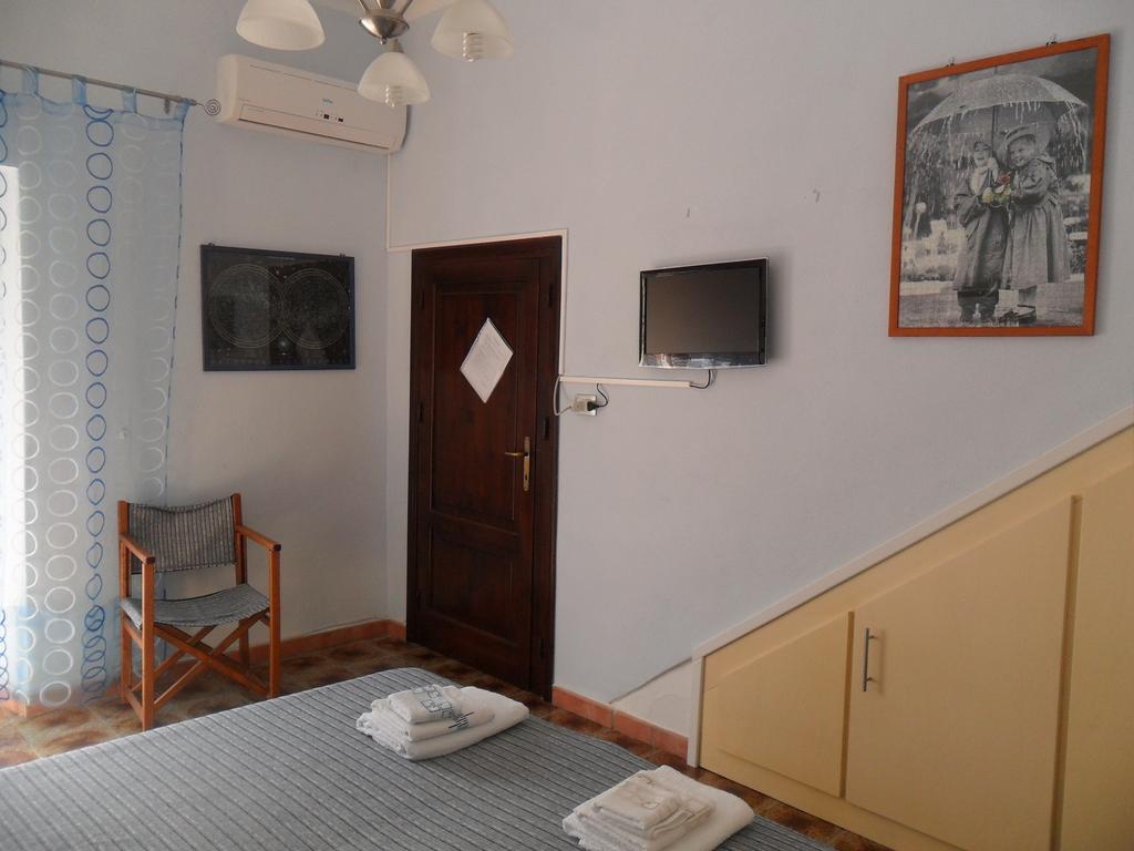 Sa Domo De Minnanna Castelsardo Extérieur photo
